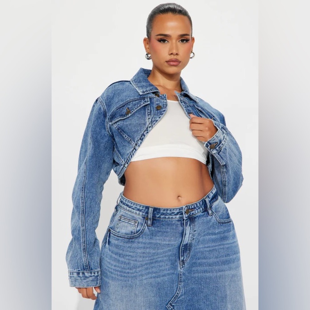 Fashion nova cropped denim jacket